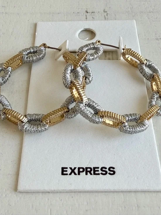 Express Two-Tone Chain Link Hoop Earrings in Gold & Silver Tones - Picture 4 of 9